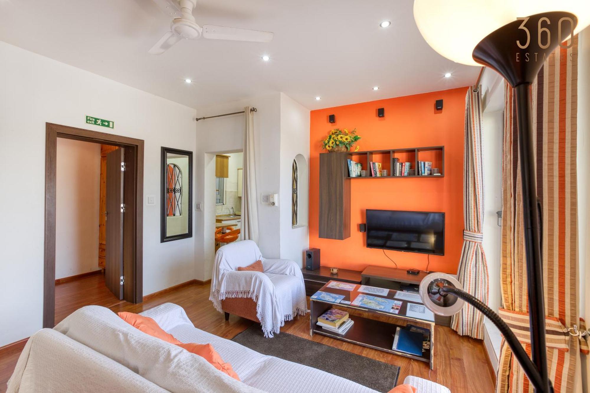 Apartment Spacious 2br With Large, Private Sun Terrace By 360 Estates *