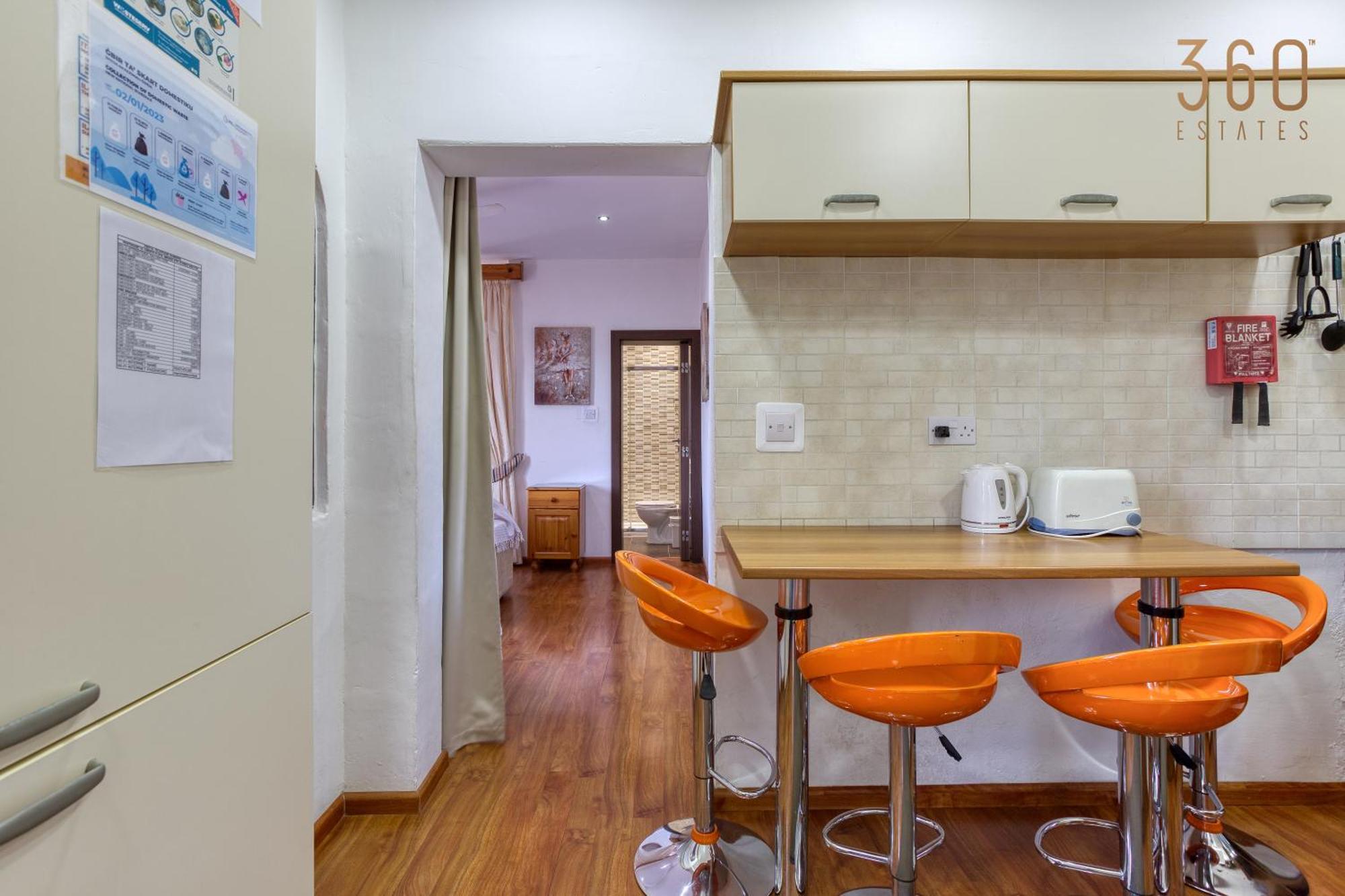 Spacious 2br With Large, Private Sun Terrace By 360 Estates Apartment