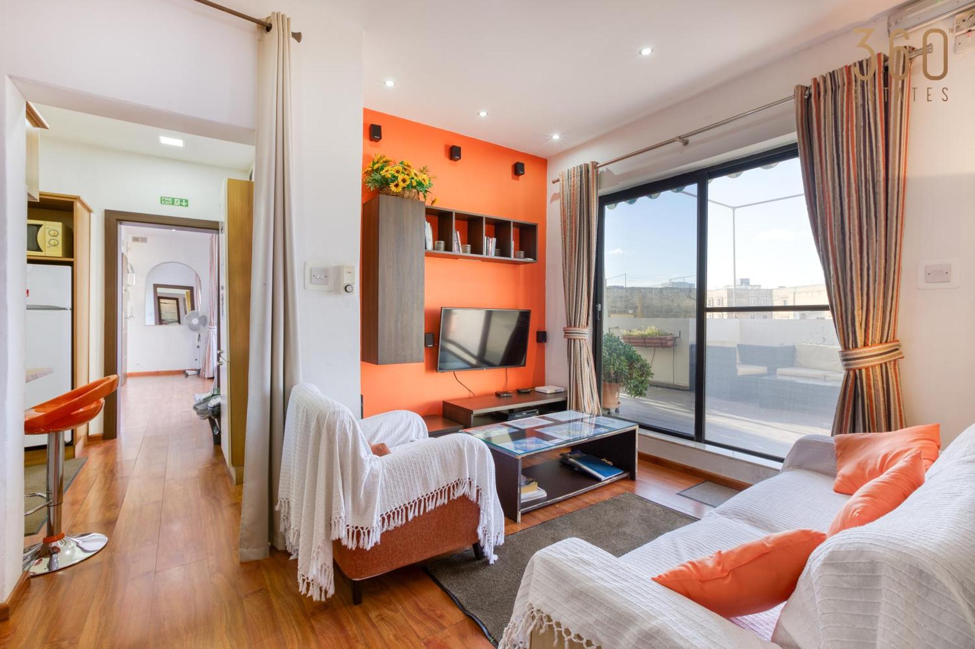 Spacious 2br With Large, Private Sun Terrace By 360 Estates